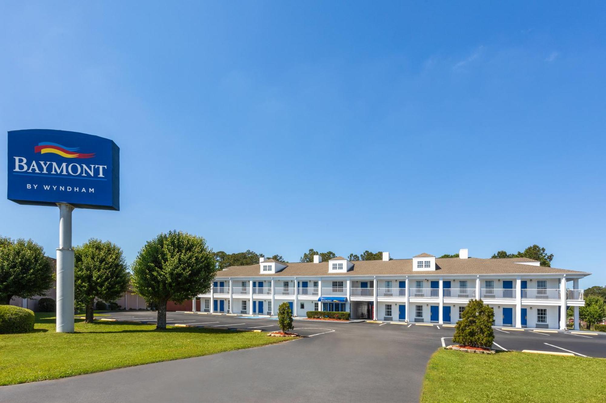 Отель Baymont By Wyndham Brunswick Ga Экстерьер фото